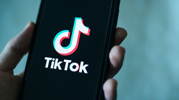 Dân mạng Trung Quốc lo CEO TikTok gặp nguy hiểm tại Mỹ - Ảnh 1.