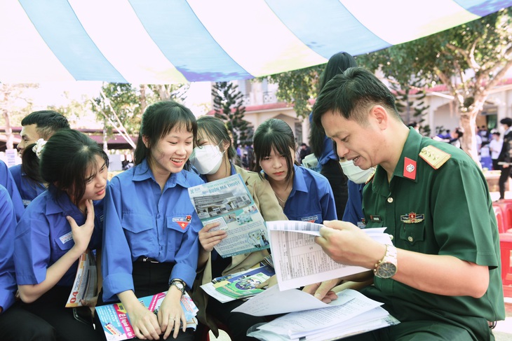 Tìm hiểu nhiều nhưng vẫn không biết chọn ngành nào, làm sao? - Ảnh 2.