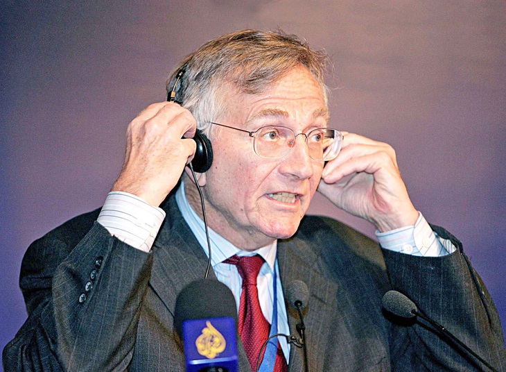 Nhà báo Seymour Hersh - Ảnh: REUTERS