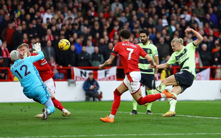 Haaland vô duyên, Man City bị Nottingham cầm chân - Ảnh 2.