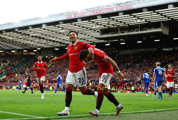 Rashford lập cú đúp, Man United vượt ải Leicester - Ảnh 1.