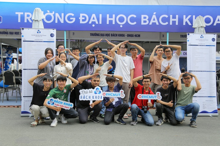 Ngày mai 26-2: Các bạn thí sinh hãy đến với Ngày hội tư vấn tuyển sinh 2023 tại TP.HCM - Ảnh 4.