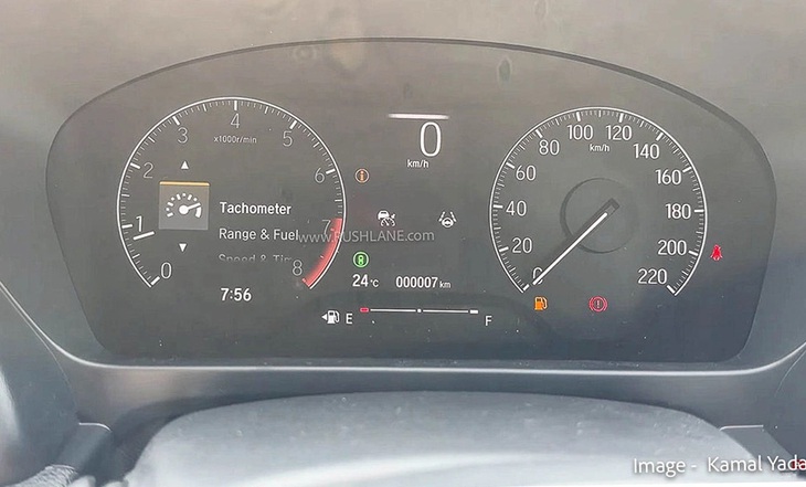 Honda City 2023 lộ diện ngoài đời thực: Vỏ cũ, thêm cửa sổ trời - Ảnh 3. Honda City 2023 lộ diện ngoài đời thực: Vỏ cũ, thêm cửa sổ trời - Ảnh 3.