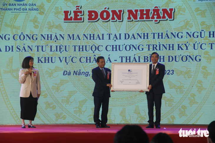 UNESCO công nhận Ma nhai Ngũ Hành Sơn là di sản tư liệu - Ảnh 2.