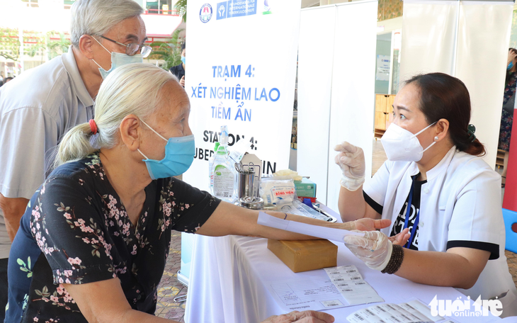 Gánh nặng bệnh lao ở Việt Nam 'đứng top' thế giới, lên kế hoạch tăng cường phòng chống - Ảnh 2.