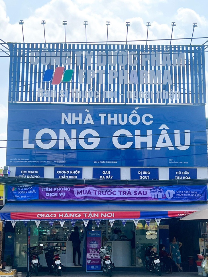 FPT Long Châu triển khai dịch vụ trả góp hóa đơn mua thuốc ung thư - Ảnh 2.