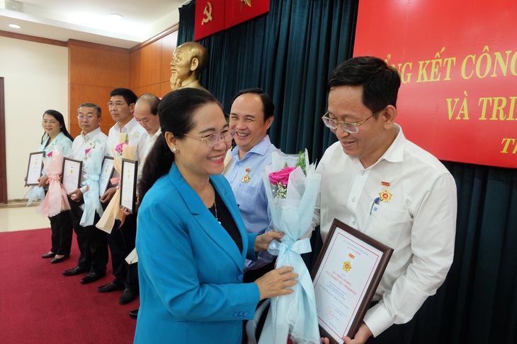 Bí thư Nguyễn Văn Nên: Thường xuyên đôn đốc tiến độ giải quyết các vụ án - Ảnh 3.