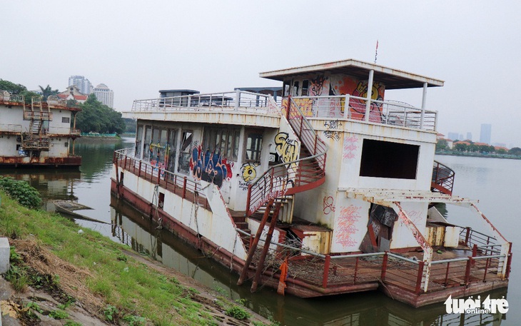 Hà Nội tính khôi phục tàu du lịch hoạt động trên hồ Tây