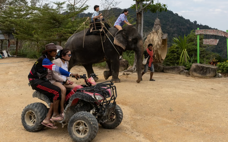 Người Trung Quốc đổ tiền mua bất động sản ở Phuket làm du lịch