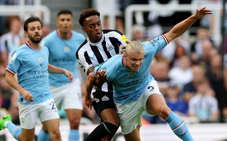 Bao giờ Newcastle mới thành Man City?