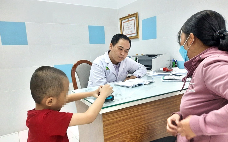 Trẻ rối loạn bướng bỉnh gia tăng vì được quá nuông chiều - Ảnh 3.