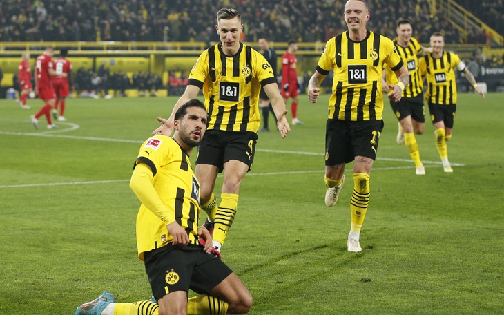 Bayern hãy coi chừng Dortmund