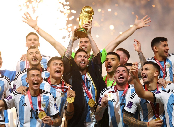 Việt Nam họp bàn về ý tưởng đồng đăng cai World Cup 2034 - Ảnh 1.