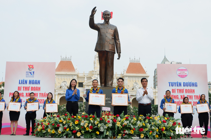 TP.HCM tuyên dương 52 bí thư Đoàn tiêu biểu - Ảnh 3.