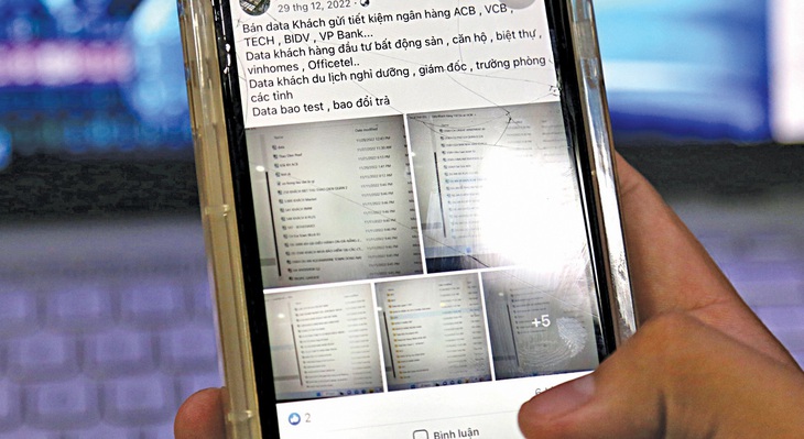 Dữ liệu cá nhân của khách hàng dễ dàng mua ở các hội nhóm trên mạng xã hội Facebook - Ảnh: PHƯƠNG QUYÊN