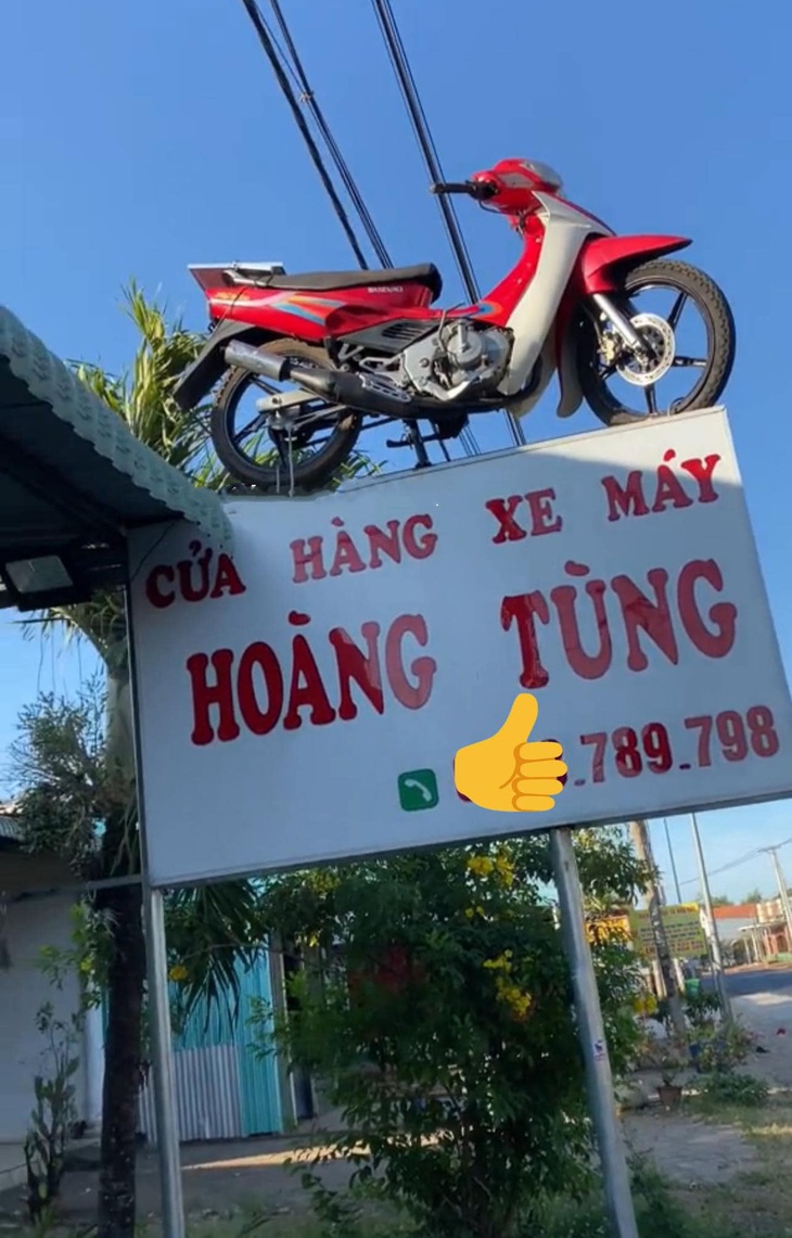 Ảnh vui 21-4: Dân mạng ghép ảnh Đen Vâu chung khung hình Nàng Tiên Cá - Ảnh 2.