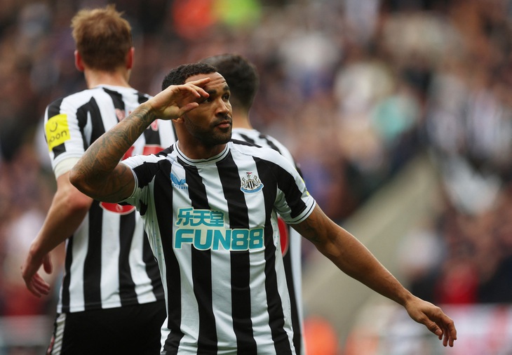 Newcastle thắng Tottenham 6-1 ở vòng 32 Premier League - Ảnh 1.