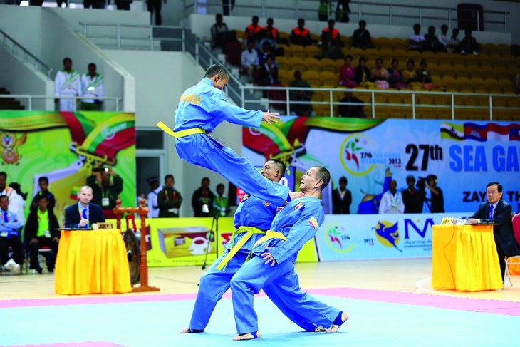 Các võ sĩ nước ngoài biểu diễn vovinam ở SEA Games. Việt Nam cũng muốn phát triển môn võ này ra quốc tế. Ảnh: HUY ĐĂNG