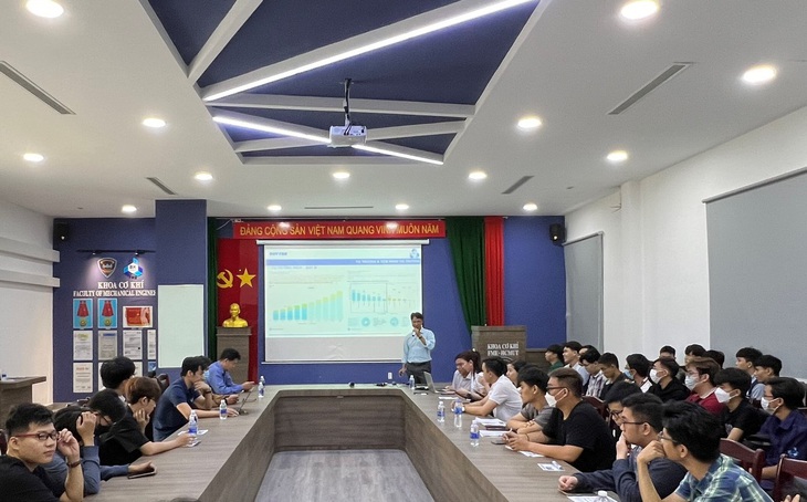 Nhựa Duy Tân đồng hành cùng sinh viên Đại học Bách khoa - Ảnh 1.