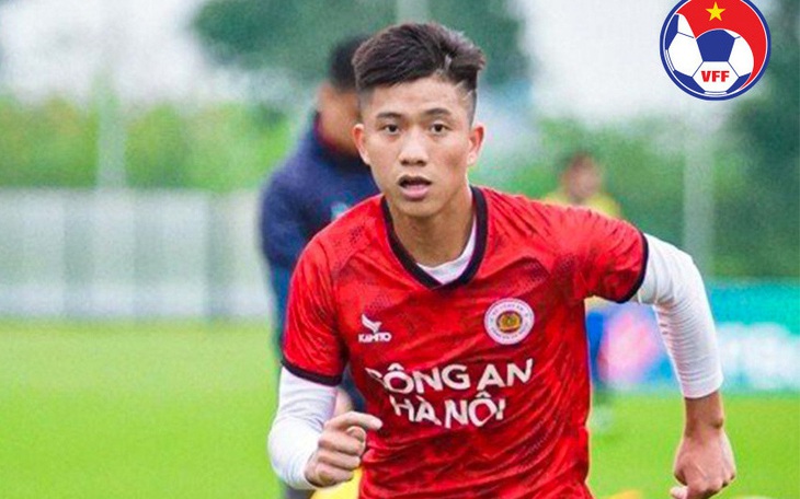 Phan Văn Đức đứt dây chằng, HLV Troussier đau đầu