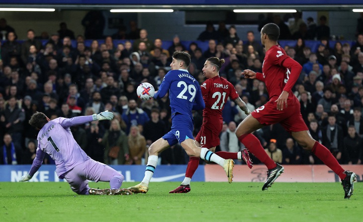 2 lần bị VAR từ chối, Chelsea chia điểm với Liverpool - Ảnh 3.