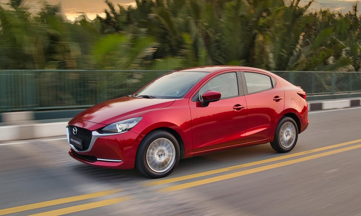 Tôi mua Mazda2, nhiều người chê chật nhưng thực tế không phải vậy - Ảnh 1.