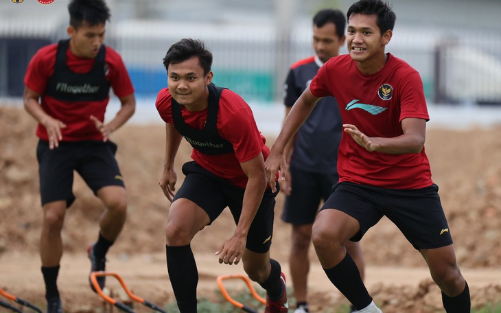 CĐV Indonesia: 'Đá đúng sức, chúng ta không khó thắng U22 Việt Nam'