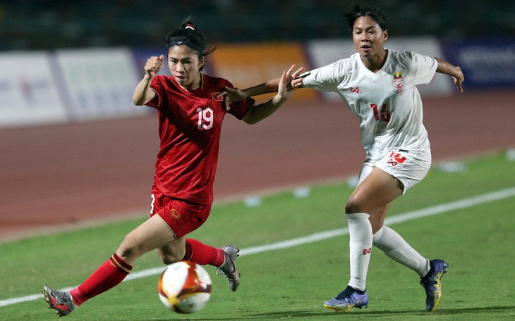 SEA Games 32: Tuổi 22 rực rỡ của tiền vệ Thanh Nhã