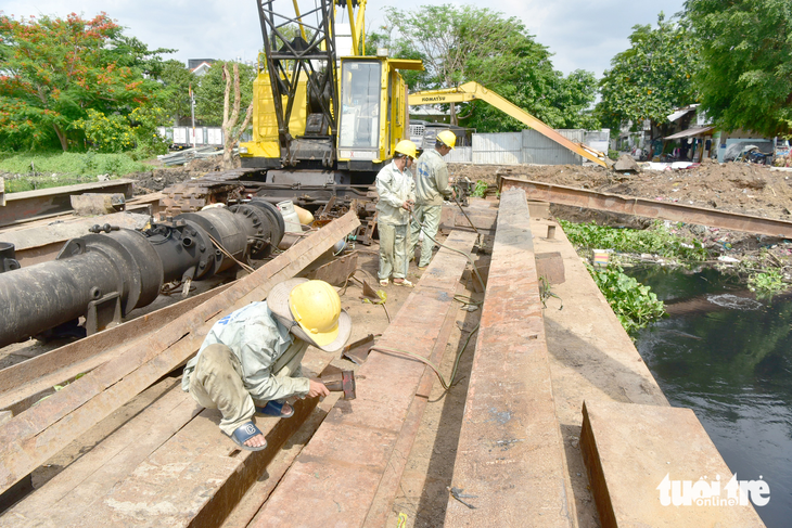 TP.HCM phải chống ngập kiểu... ít tiền - Ảnh 1.