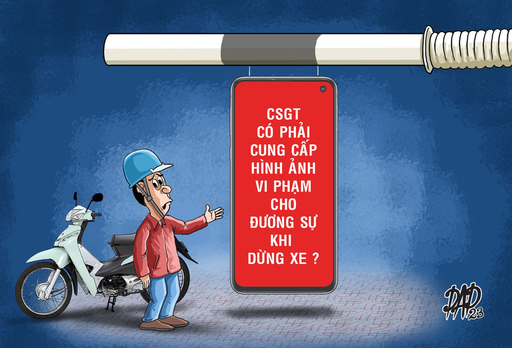 Đang chạy xe, cảnh sát giao thông ngoắt vô, tôi có quyền coi hình ảnh vi phạm của mình? - Ảnh 1.