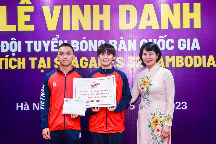 Đội tuyển bóng bàn Việt Nam được thưởng hơn 600 triệu đồng sau SEA Games - Ảnh 1.