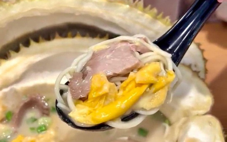 Ramen sầu riêng khiến netizen đồng thanh: 