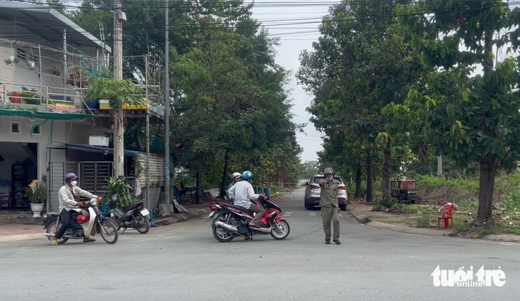 Vụ phân xác ở Bình Dương: Phát thông báo tìm nguồn tin, có thưởng - Ảnh 1.