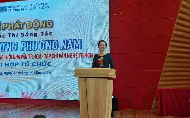 400 bạn trẻ tham dự sáng tác văn chương về sự hào sảng của con người Nam Bộ