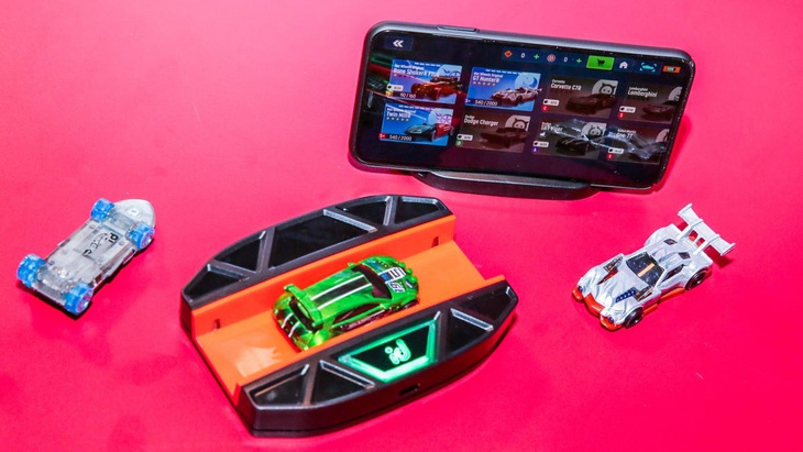 Bộ Hot Wheels ID giá 40 USD. Ảnh: CNET