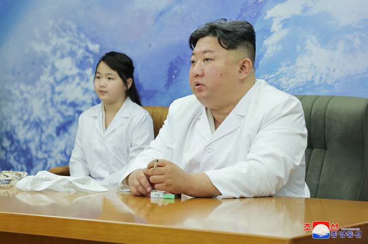 Hàn Quốc dùng AI tính cân nặng của ông Kim Jong Un - Ảnh 1.