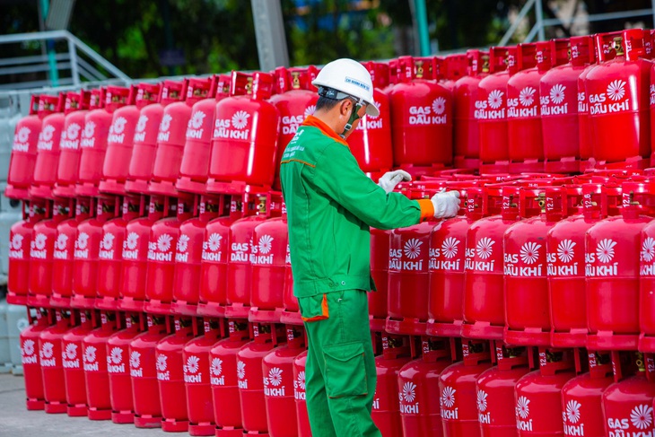 Tháng 6-2023: Giá gas trong nước tiếp tục giảm - Ảnh 1. Tháng 6-2023: Giá gas trong nước tiếp tục giảm - Ảnh 1.
