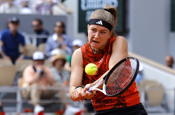 Vô địch Roland Garros 2023, Iga Swiatek sánh ngang Osaka, Kim Clijsters - Ảnh 3.