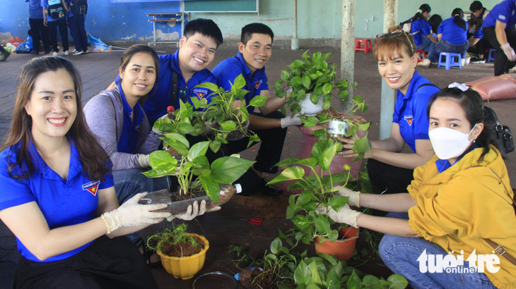 Vào cuộc hè tình nguyện, dành ngày hành động vì đàn em - Ảnh 1.