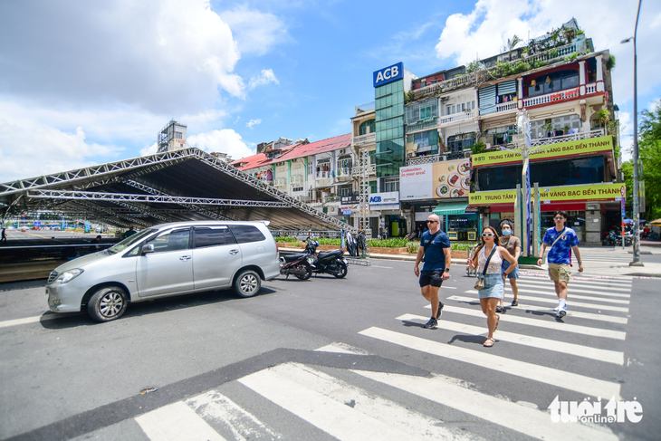 Mưa quà tặng ở lễ hội ‘Không tiền mặt - Cashless Town’ đầu tiên tại Việt Nam - Ảnh 5.