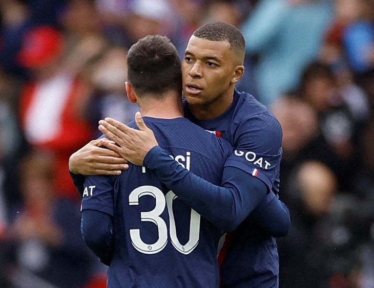 Mbappe chỉ trích người Pháp vì Messi - Ảnh 1.