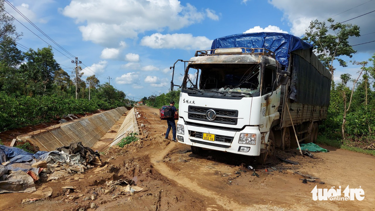 Vụ tấn công 2 trụ sở UBND xã ở Đắk Lắk: Nhóm công nhân bị bắt làm con tin nói gì? - Ảnh 6.