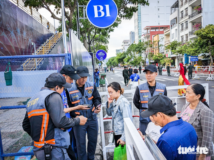 Xí chỗ đẹp trên bờ sông Hàn coi pháo hoa quốc tế - Ảnh 5.