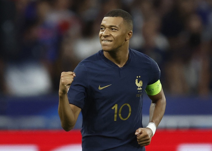 Mbappe ghi bàn thắng thứ 54, phá kỷ lục của Just Fontaine - Ảnh 1.