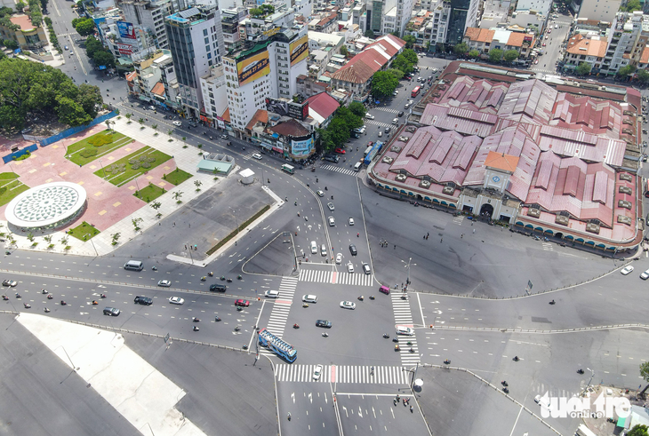 Tượng Trần Nguyên Hãn và vua Lê Lợi bị hư hại, Sở Văn hóa TP.HCM đề xuất sửa gần 2 tỉ đồng - Ảnh 1.