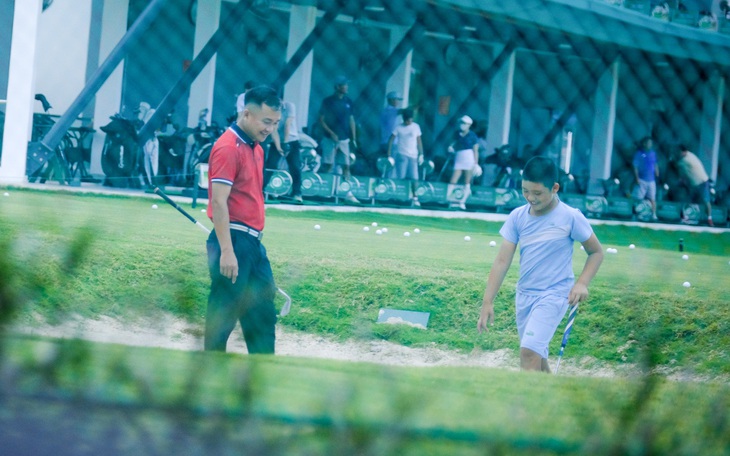 Vụ sân tập golf "mọc" trên đất quốc phòng: Chưa được cấp giấy phép kinh doanh hoạt động thể thao