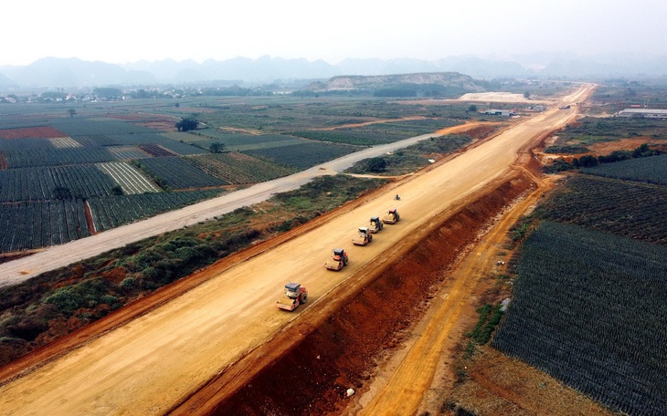 Có thể dùng cát biển làm nền đường cao tốc