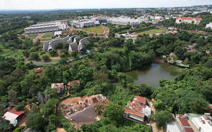 Yêu cầu Trung Nguyên phòng chống sạt lở vùng dự án "treo", hàng chục hộ dân nguy cơ mất an toàn