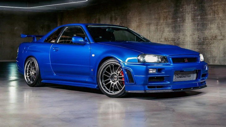 Chiếc Nissan Skyline GT-R đắt giá nhất lịch sử là một trong những chiếc xe khai mở series phim Fast and Furious đình đám - Ảnh: Drive