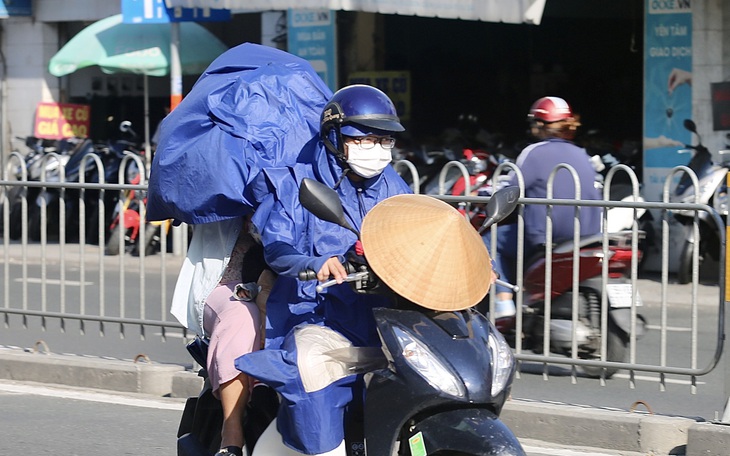 Thời tiết hôm nay 13-7: Bắc Bộ tăng nhiệt, Nam Bộ có nơi mưa to